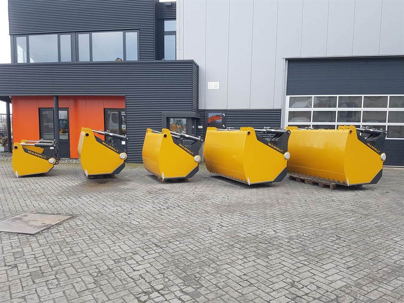 MAMMUT - Silage blockcutter/Silageschneider/Kuilhapper - Säilörehu - laitteet: kuva MAMMUT - Silage blockcutter/Silageschneider/Kuilhapper - Säilörehu - laitteet MAMMUT - Silage blockcutter/Silageschneider/Kuilhapper - Säilörehu - laitteet: kuva MAMMUT - Silage blockcutter/Silageschneider/Kuilhapper - Säilörehu - laitteet
