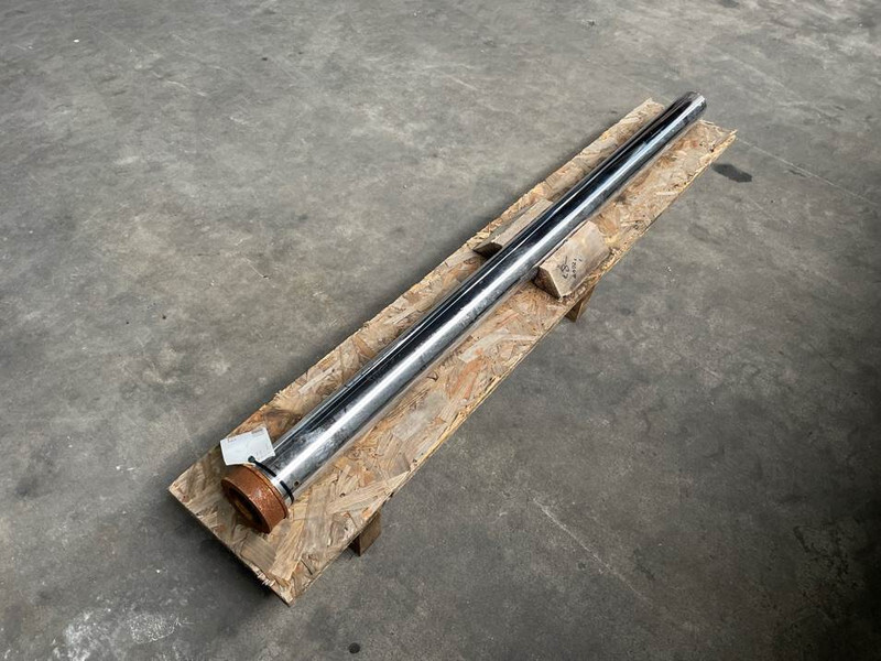 Manitou M/MXC-563481-Cylinder rods/Zylinderstangen - Hydrauliikka - Rakennuskoneet: kuva Manitou M/MXC-563481-Cylinder rods/Zylinderstangen - Hydrauliikka - Rakennuskoneet Manitou M/MXC-563481-Cylinder rods/Zylinderstangen - Hydrauliikka - Rakennuskoneet: kuva Manitou M/MXC-563481-Cylinder rods/Zylinderstangen - Hydrauliikka - Rakennuskoneet