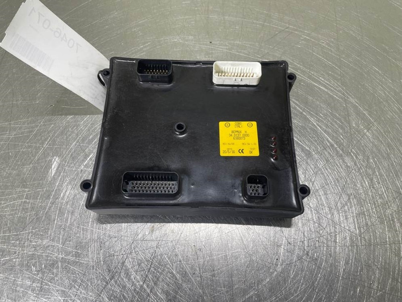 Mecalac 12MTX-Ahlmann 6160073-ECU/Control box/Steuermodul - Sähköjärjestelmä - Rakennuskoneet: kuva Mecalac 12MTX-Ahlmann 6160073-ECU/Control box/Steuermodul - Sähköjärjestelmä - Rakennuskoneet Mecalac 12MTX-Ahlmann 6160073-ECU/Control box/Steuermodul - Sähköjärjestelmä - Rakennuskoneet: kuva Mecalac 12MTX-Ahlmann 6160073-ECU/Control box/Steuermodul - Sähköjärjestelmä - Rakennuskoneet