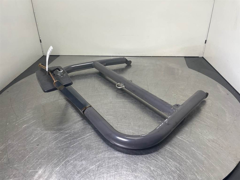 Mecalac 12MTX - Hood protection - Runko/ Alusta - Rakennuskoneet: kuva Mecalac 12MTX - Hood protection - Runko/ Alusta - Rakennuskoneet Mecalac 12MTX - Hood protection - Runko/ Alusta - Rakennuskoneet: kuva Mecalac 12MTX - Hood protection - Runko/ Alusta - Rakennuskoneet
