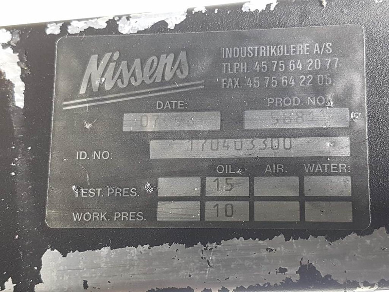 Nissens 170403300 - Oil Cooler/Kühler/Koeler - Moottori ja osat - Rakennuskoneet: kuva Nissens 170403300 - Oil Cooler/Kühler/Koeler - Moottori ja osat - Rakennuskoneet Nissens 170403300 - Oil Cooler/Kühler/Koeler - Moottori ja osat - Rakennuskoneet: kuva Nissens 170403300 - Oil Cooler/Kühler/Koeler - Moottori ja osat - Rakennuskoneet