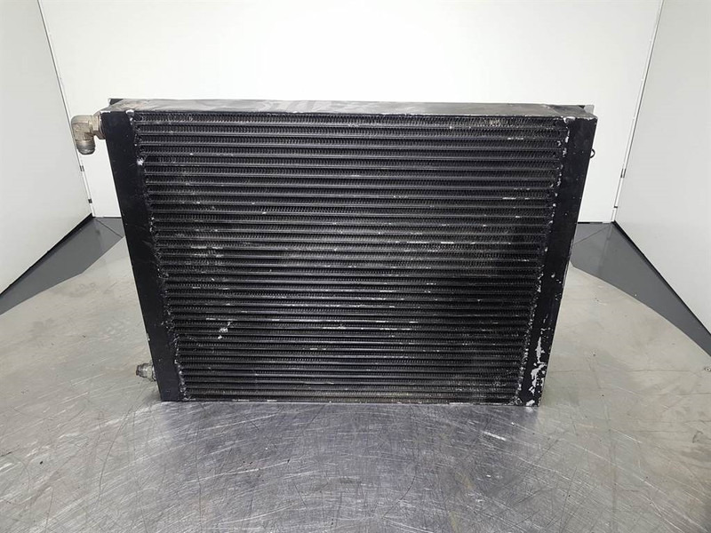 Nissens - Cooler/Kühler/Koeler - Moottori ja osat - Rakennuskoneet: kuva Nissens - Cooler/Kühler/Koeler - Moottori ja osat - Rakennuskoneet Nissens - Cooler/Kühler/Koeler - Moottori ja osat - Rakennuskoneet: kuva Nissens - Cooler/Kühler/Koeler - Moottori ja osat - Rakennuskoneet