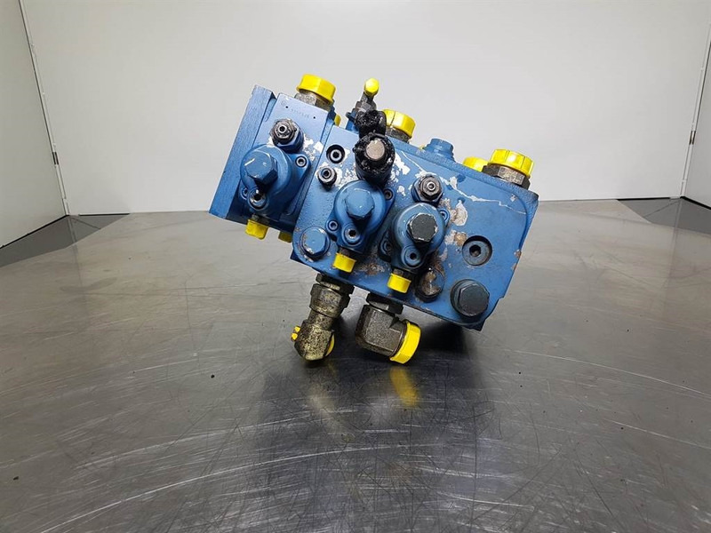 Rexroth M6-1116-00/3M6 - Fiat-Hitachi W170 - Valve - Hydrauliikka: kuva Rexroth M6-1116-00/3M6 - Fiat-Hitachi W170 - Valve - Hydrauliikka Rexroth M6-1116-00/3M6 - Fiat-Hitachi W170 - Valve - Hydrauliikka: kuva Rexroth M6-1116-00/3M6 - Fiat-Hitachi W170 - Valve - Hydrauliikka