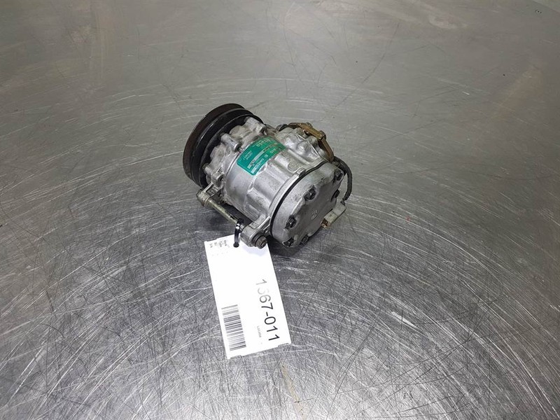 SANDEN SD7B10-7170-Compressor/Kompressor/Aircopomp - Ilmastoinnin kompressori - Rakennuskoneet: kuva SANDEN SD7B10-7170-Compressor/Kompressor/Aircopomp - Ilmastoinnin kompressori - Rakennuskoneet SANDEN SD7B10-7170-Compressor/Kompressor/Aircopomp - Ilmastoinnin kompressori - Rakennuskoneet: kuva SANDEN SD7B10-7170-Compressor/Kompressor/Aircopomp - Ilmastoinnin kompressori - Rakennuskoneet