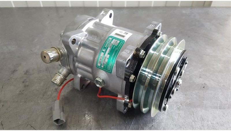 SANDEN SD7H15-S8220-Compressor/Kompressor/Aircopom - Ilmastoinnin kompressori - Rakennuskoneet: kuva SANDEN SD7H15-S8220-Compressor/Kompressor/Aircopom - Ilmastoinnin kompressori - Rakennuskoneet SANDEN SD7H15-S8220-Compressor/Kompressor/Aircopom - Ilmastoinnin kompressori - Rakennuskoneet: kuva SANDEN SD7H15-S8220-Compressor/Kompressor/Aircopom - Ilmastoinnin kompressori - Rakennuskoneet