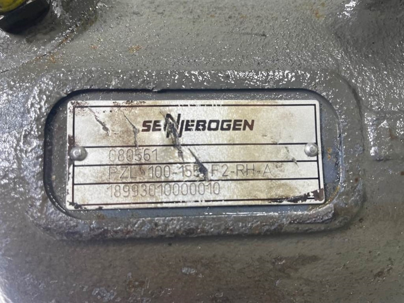 Sennebogen 835E-080561-Support cylinder/Stuetzzylinder - Hydrauliikka - Rakennuskoneet: kuva Sennebogen 835E-080561-Support cylinder/Stuetzzylinder - Hydrauliikka - Rakennuskoneet Sennebogen 835E-080561-Support cylinder/Stuetzzylinder - Hydrauliikka - Rakennuskoneet: kuva Sennebogen 835E-080561-Support cylinder/Stuetzzylinder - Hydrauliikka - Rakennuskoneet