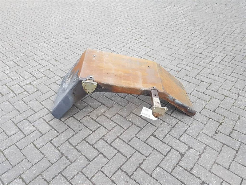 Terex TL210-0457002031-Mud guard/Kotfluegel/Spatbord - Runko/ Alusta - Rakennuskoneet: kuva Terex TL210-0457002031-Mud guard/Kotfluegel/Spatbord - Runko/ Alusta - Rakennuskoneet Terex TL210-0457002031-Mud guard/Kotfluegel/Spatbord - Runko/ Alusta - Rakennuskoneet: kuva Terex TL210-0457002031-Mud guard/Kotfluegel/Spatbord - Runko/ Alusta - Rakennuskoneet