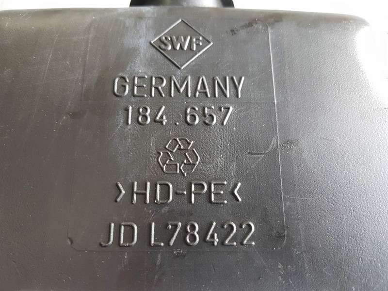 Volvo L30B - ZM2801189 - Tank/Behälter/Reservoir - Ohjaamo ja sisustus - Rakennuskoneet: kuva Volvo L30B - ZM2801189 - Tank/Behälter/Reservoir - Ohjaamo ja sisustus - Rakennuskoneet Volvo L30B - ZM2801189 - Tank/Behälter/Reservoir - Ohjaamo ja sisustus - Rakennuskoneet: kuva Volvo L30B - ZM2801189 - Tank/Behälter/Reservoir - Ohjaamo ja sisustus - Rakennuskoneet