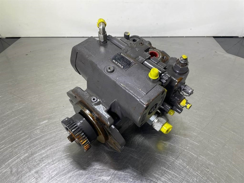Hydrauliikka - Rakennuskoneet Volvo L35G-15222845-Drive pump/Fahrpumpe/Rijpomp: kuva Hydrauliikka - Rakennuskoneet Volvo L35G-15222845-Drive pump/Fahrpumpe/Rijpomp Hydrauliikka - Rakennuskoneet Volvo L35G-15222845-Drive pump/Fahrpumpe/Rijpomp: kuva Hydrauliikka - Rakennuskoneet Volvo L35G-15222845-Drive pump/Fahrpumpe/Rijpomp