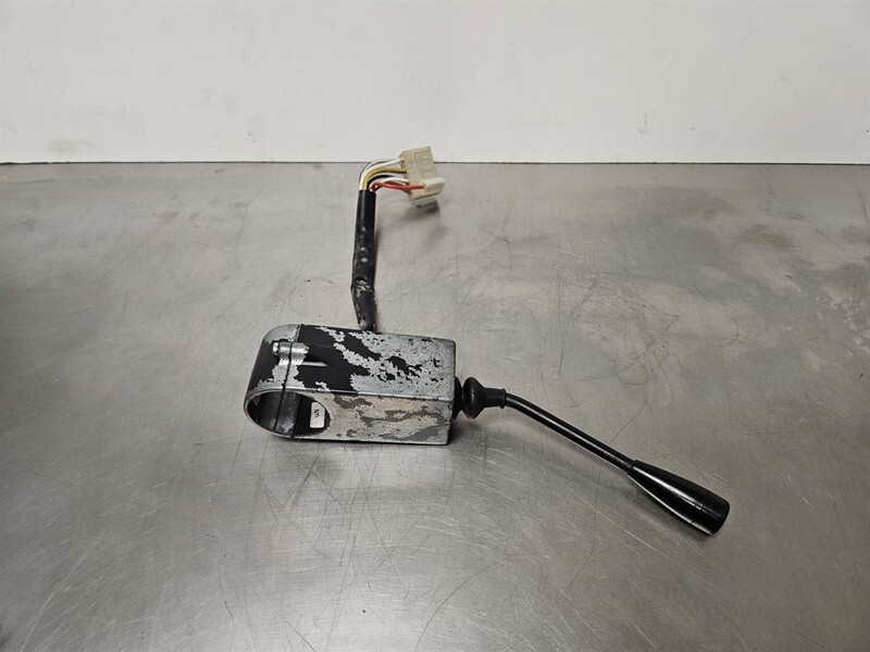 Zeppelin ZL100 - Steer col switch/Lenkstockschalter - Sähköjärjestelmä - Rakennuskoneet: kuva Zeppelin ZL100 - Steer col switch/Lenkstockschalter - Sähköjärjestelmä - Rakennuskoneet Zeppelin ZL100 - Steer col switch/Lenkstockschalter - Sähköjärjestelmä - Rakennuskoneet: kuva Zeppelin ZL100 - Steer col switch/Lenkstockschalter - Sähköjärjestelmä - Rakennuskoneet