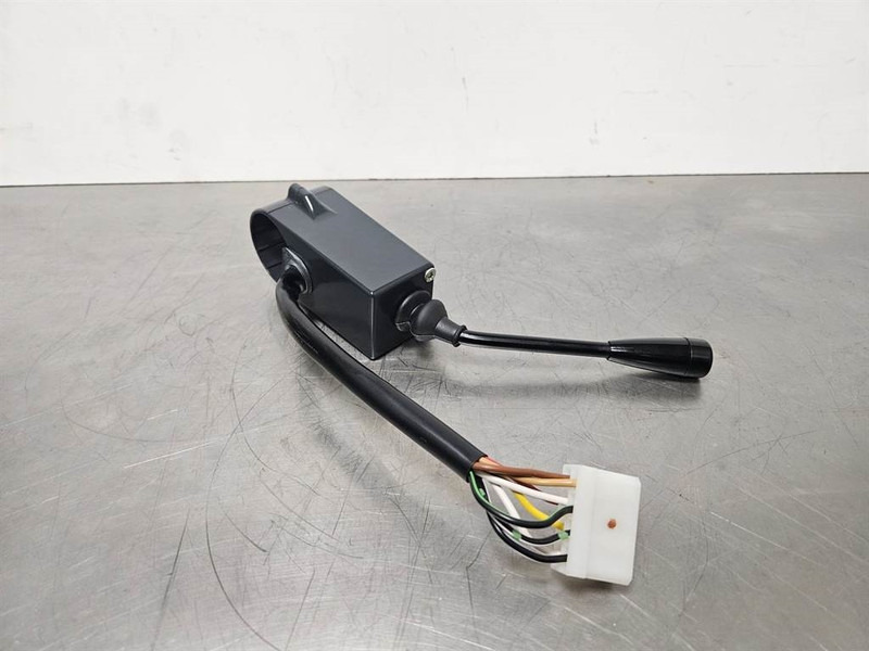 Zettelmeyer ZL 601 - Steer col switch/Lenkstockschalter - Ohjauspylvään kytkin - Rakennuskoneet: kuva Zettelmeyer ZL 601 - Steer col switch/Lenkstockschalter - Ohjauspylvään kytkin - Rakennuskoneet Zettelmeyer ZL 601 - Steer col switch/Lenkstockschalter - Ohjauspylvään kytkin - Rakennuskoneet: kuva Zettelmeyer ZL 601 - Steer col switch/Lenkstockschalter - Ohjauspylvään kytkin - Rakennuskoneet