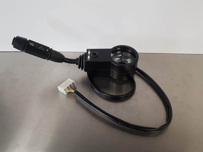 Zettelmeyer ZL602-ZM2904234-Steer col switch/Lenkstockschalter - Ohjauspylvään kytkin - Rakennuskoneet: kuva Zettelmeyer ZL602-ZM2904234-Steer col switch/Lenkstockschalter - Ohjauspylvään kytkin - Rakennuskoneet Zettelmeyer ZL602-ZM2904234-Steer col switch/Lenkstockschalter - Ohjauspylvään kytkin - Rakennuskoneet: kuva Zettelmeyer ZL602-ZM2904234-Steer col switch/Lenkstockschalter - Ohjauspylvään kytkin - Rakennuskoneet