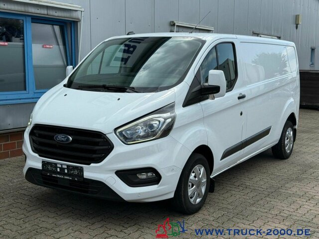 Ford Transit Custom Lang Trend 3Sitzer + Klima + DAB - Pieni pakettiauto: kuva Ford Transit Custom Lang Trend 3Sitzer + Klima + DAB - Pieni pakettiauto Ford Transit Custom Lang Trend 3Sitzer + Klima + DAB - Pieni pakettiauto: kuva Ford Transit Custom Lang Trend 3Sitzer + Klima + DAB - Pieni pakettiauto