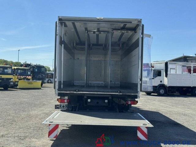 Iveco 120E22 Frisch- Tiefkühler Supra850MT 3Zonen +LBW - Refrigeraattori kuorma-auto: kuva Iveco 120E22 Frisch- Tiefkühler Supra850MT 3Zonen +LBW - Refrigeraattori kuorma-auto Iveco 120E22 Frisch- Tiefkühler Supra850MT 3Zonen +LBW - Refrigeraattori kuorma-auto: kuva Iveco 120E22 Frisch- Tiefkühler Supra850MT 3Zonen +LBW - Refrigeraattori kuorma-auto