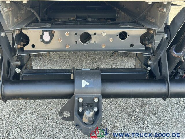 Iveco 75E18 Koffer & LBW original NUR 139.373 Km - Jakeluauto: kuva Iveco 75E18 Koffer & LBW original NUR 139.373 Km - Jakeluauto Iveco 75E18 Koffer & LBW original NUR 139.373 Km - Jakeluauto: kuva Iveco 75E18 Koffer & LBW original NUR 139.373 Km - Jakeluauto