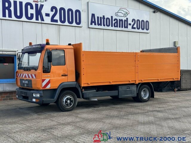 Lava-kuorma-auto MAN LE 8.180 Nur 177 TKm- Bordwände 1.20m + LBW 2t.: kuva Lava-kuorma-auto MAN LE 8.180 Nur 177 TKm- Bordwände 1.20m + LBW 2t.