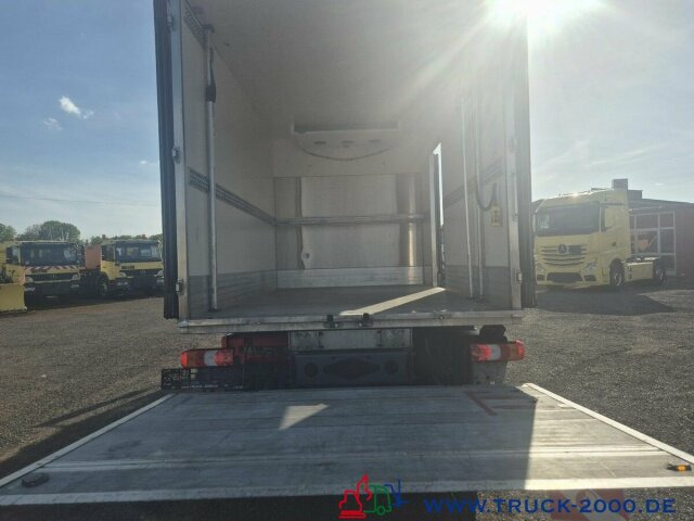 Mercedes-Benz 821 Carrier Xarios 600 - 20°- +18° LBW nur186TKM - Refrigeraattori kuorma-auto: kuva Mercedes-Benz 821 Carrier Xarios 600 - 20°- +18° LBW nur186TKM - Refrigeraattori kuorma-auto Mercedes-Benz 821 Carrier Xarios 600 - 20°- +18° LBW nur186TKM - Refrigeraattori kuorma-auto: kuva Mercedes-Benz 821 Carrier Xarios 600 - 20°- +18° LBW nur186TKM - Refrigeraattori kuorma-auto