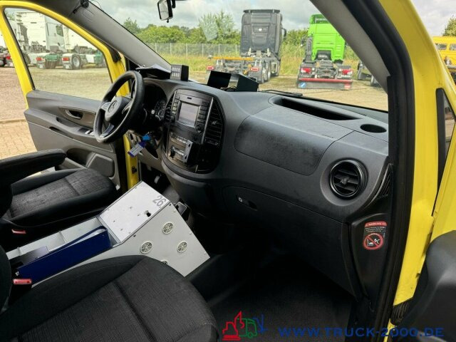 Mercedes-Benz Vito 119 CDI 4x4 Notarzt Rettung Ambulance Klima - Ambulanssi: kuva Mercedes-Benz Vito 119 CDI 4x4 Notarzt Rettung Ambulance Klima - Ambulanssi Mercedes-Benz Vito 119 CDI 4x4 Notarzt Rettung Ambulance Klima - Ambulanssi: kuva Mercedes-Benz Vito 119 CDI 4x4 Notarzt Rettung Ambulance Klima - Ambulanssi