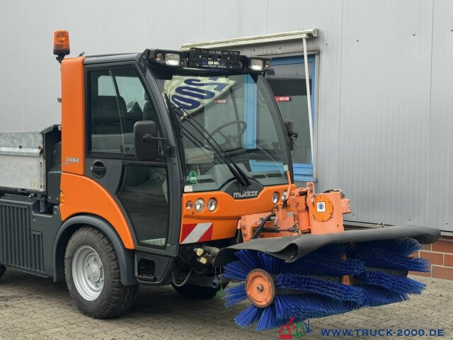 Lakaisuauto Multicar Tremo X56 Winterdienst Streuer + Besen NUR7536KM: kuva Lakaisuauto Multicar Tremo X56 Winterdienst Streuer + Besen NUR7536KM