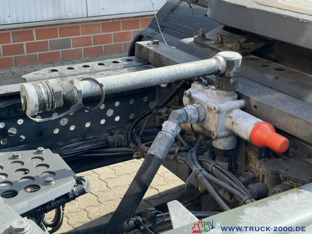 Mercedes-Benz Arocs 1846 4x4 (HAD) Kipphydraulik Euro 6 1.Hand - Vetopöytäauto: kuva Mercedes-Benz Arocs 1846 4x4 (HAD) Kipphydraulik Euro 6 1.Hand - Vetopöytäauto Mercedes-Benz Arocs 1846 4x4 (HAD) Kipphydraulik Euro 6 1.Hand - Vetopöytäauto: kuva Mercedes-Benz Arocs 1846 4x4 (HAD) Kipphydraulik Euro 6 1.Hand - Vetopöytäauto