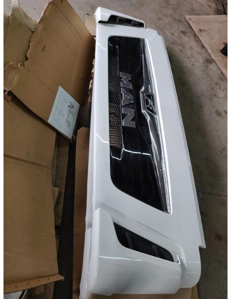 MAN Frontklep grille TGL Euro6 - Suojuskoppa: kuva MAN Frontklep grille TGL Euro6 - Suojuskoppa MAN Frontklep grille TGL Euro6 - Suojuskoppa: kuva MAN Frontklep grille TGL Euro6 - Suojuskoppa
