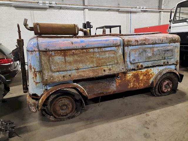 Atlas-Copco PRH 700 DD - Ilmakompressori: kuva Atlas-Copco PRH 700 DD - Ilmakompressori Atlas-Copco PRH 700 DD - Ilmakompressori: kuva Atlas-Copco PRH 700 DD - Ilmakompressori