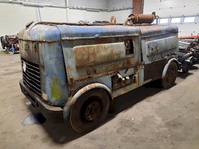 Atlas-Copco PRH 700 DD - Ilmakompressori: kuva Atlas-Copco PRH 700 DD - Ilmakompressori Atlas-Copco PRH 700 DD - Ilmakompressori: kuva Atlas-Copco PRH 700 DD - Ilmakompressori