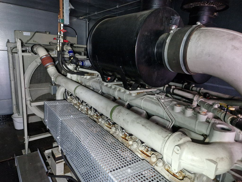 Sähkögeneraattori Deutz TBD234V16: kuva Sähkögeneraattori Deutz TBD234V16