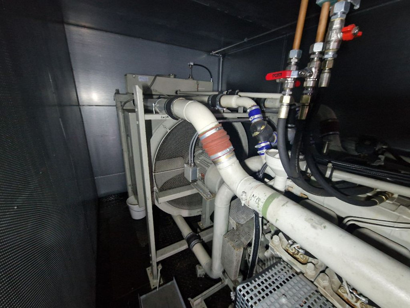 Sähkögeneraattori Deutz TBD234V16: kuva Sähkögeneraattori Deutz TBD234V16