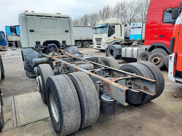 Scania P 94 DB 260 - Kuorma-auto alusta: kuva Scania P 94 DB 260 - Kuorma-auto alusta Scania P 94 DB 260 - Kuorma-auto alusta: kuva Scania P 94 DB 260 - Kuorma-auto alusta
