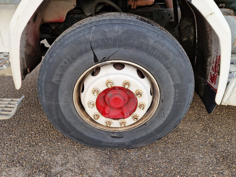 Scania R 142 H 6X2 V8 - Lava-kuorma-auto: kuva Scania R 142 H 6X2 V8 - Lava-kuorma-auto Scania R 142 H 6X2 V8 - Lava-kuorma-auto: kuva Scania R 142 H 6X2 V8 - Lava-kuorma-auto