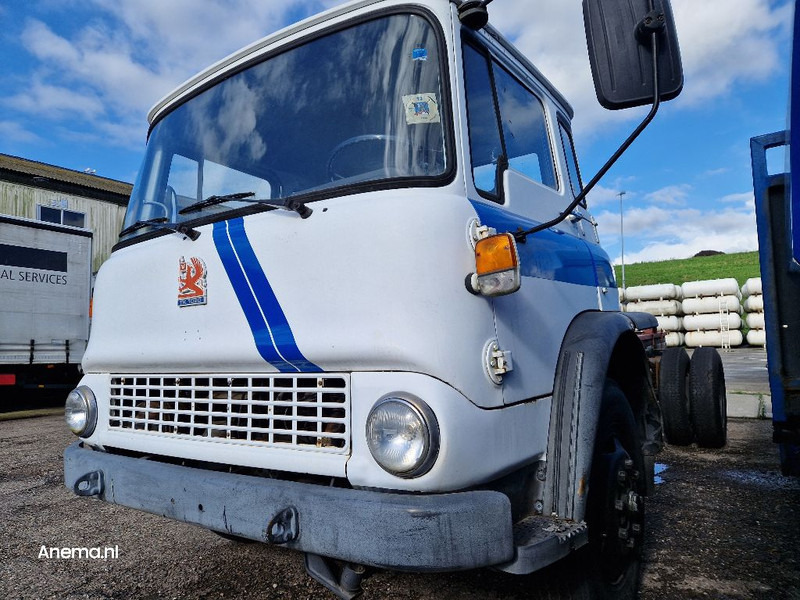 Bedford TK 1020 - Vetopöytäauto: kuva Bedford TK 1020 - Vetopöytäauto Bedford TK 1020 - Vetopöytäauto: kuva Bedford TK 1020 - Vetopöytäauto