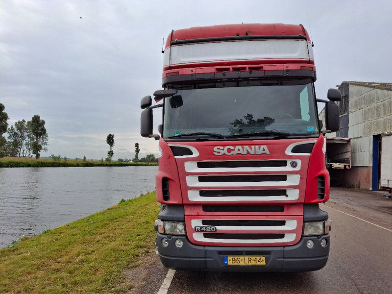 Scania R 420 LA4X2MNA - Vetopöytäauto: kuva Scania R 420 LA4X2MNA - Vetopöytäauto Scania R 420 LA4X2MNA - Vetopöytäauto: kuva Scania R 420 LA4X2MNA - Vetopöytäauto