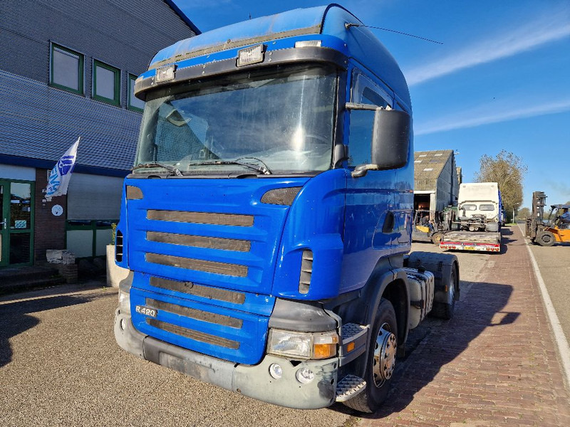Scania R 420 LA4X2MNB - Vetopöytäauto: kuva Scania R 420 LA4X2MNB - Vetopöytäauto Scania R 420 LA4X2MNB - Vetopöytäauto: kuva Scania R 420 LA4X2MNB - Vetopöytäauto