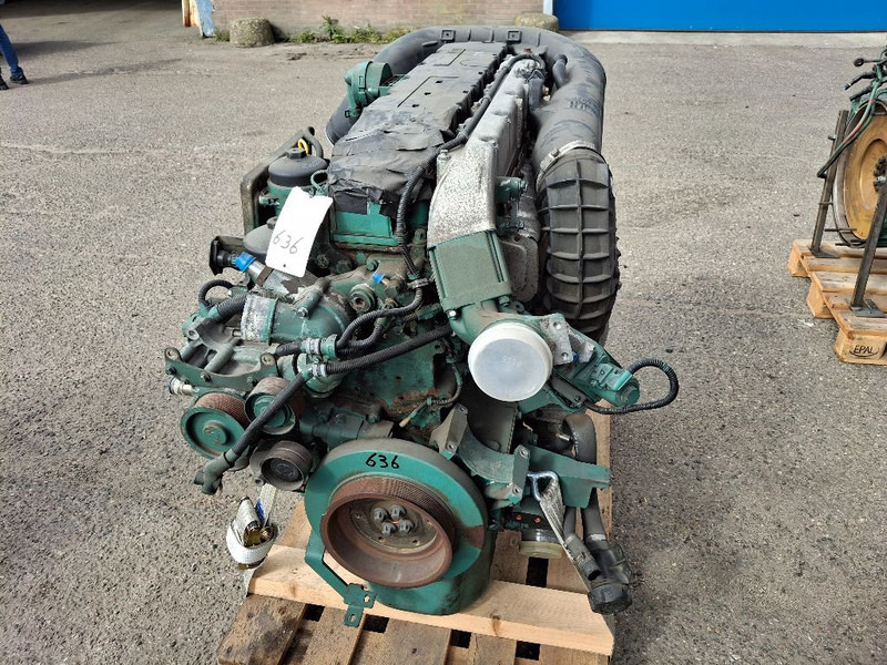 Volvo D7F - Moottori: kuva Volvo D7F - Moottori Volvo D7F - Moottori: kuva Volvo D7F - Moottori