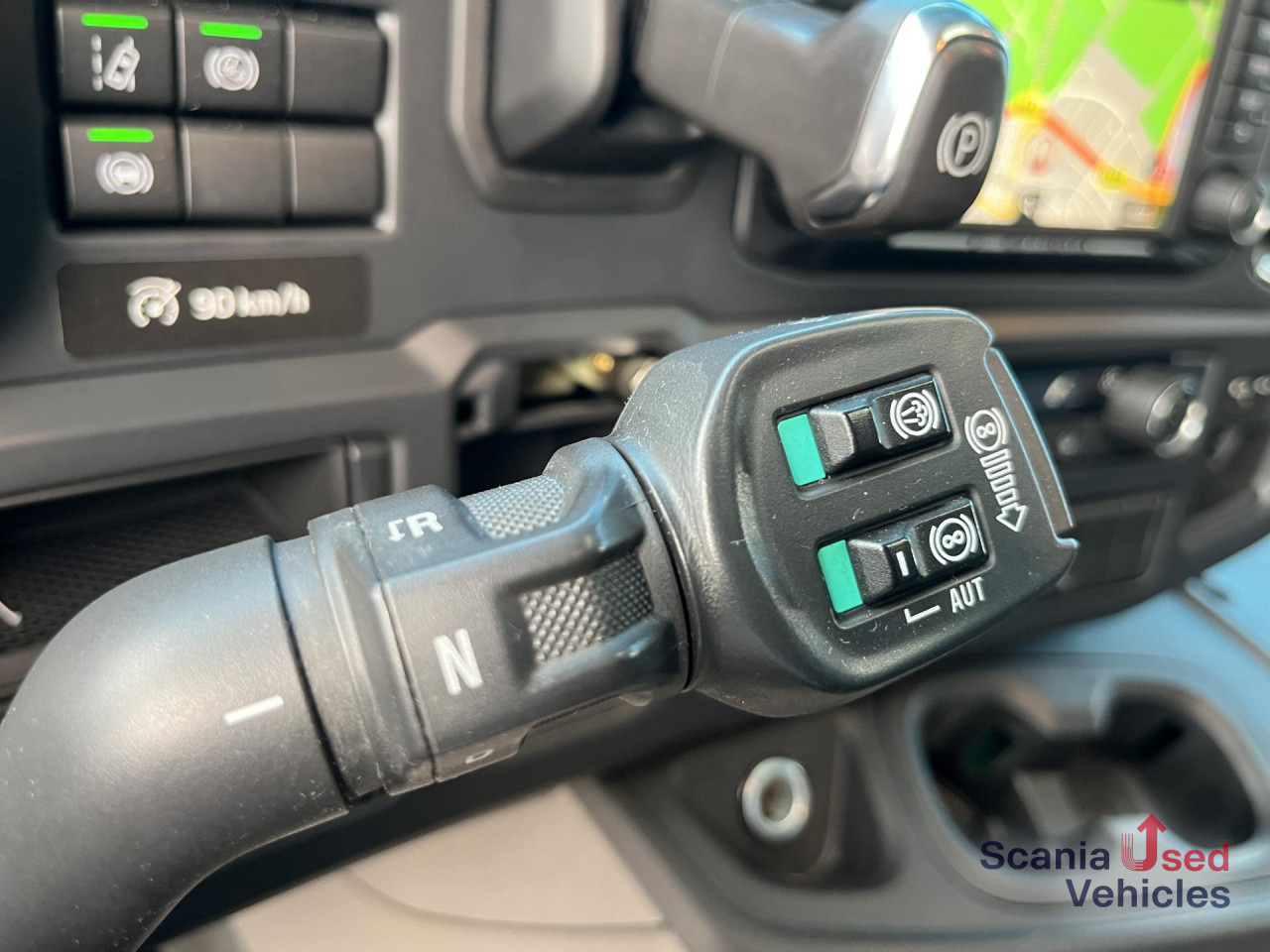 SCANIA P 320 B6x2*4NB RETARDER FULL AIR 8T 7.2x2.5x2.35M - Umpikori kuorma-auto: kuva SCANIA P 320 B6x2*4NB RETARDER FULL AIR 8T 7.2x2.5x2.35M - Umpikori kuorma-auto SCANIA P 320 B6x2*4NB RETARDER FULL AIR 8T 7.2x2.5x2.35M - Umpikori kuorma-auto: kuva SCANIA P 320 B6x2*4NB RETARDER FULL AIR 8T 7.2x2.5x2.35M - Umpikori kuorma-auto