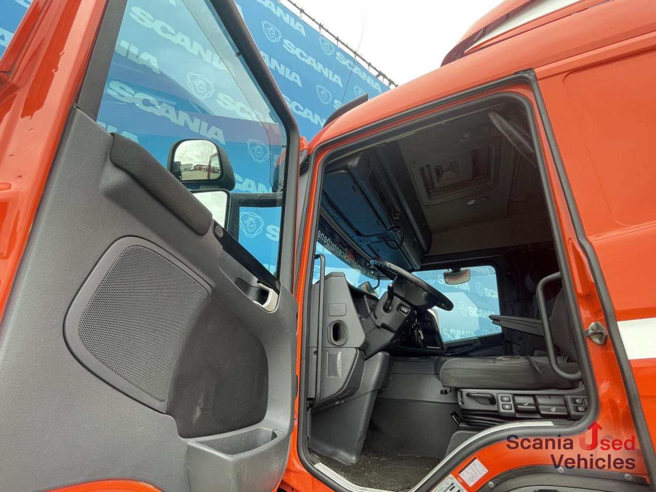 SCANIA P 370 LB4x2MNB RETARDER FULL AIR 705X245X235 - Umpikori kuorma-auto: kuva SCANIA P 370 LB4x2MNB RETARDER FULL AIR 705X245X235 - Umpikori kuorma-auto SCANIA P 370 LB4x2MNB RETARDER FULL AIR 705X245X235 - Umpikori kuorma-auto: kuva SCANIA P 370 LB4x2MNB RETARDER FULL AIR 705X245X235 - Umpikori kuorma-auto