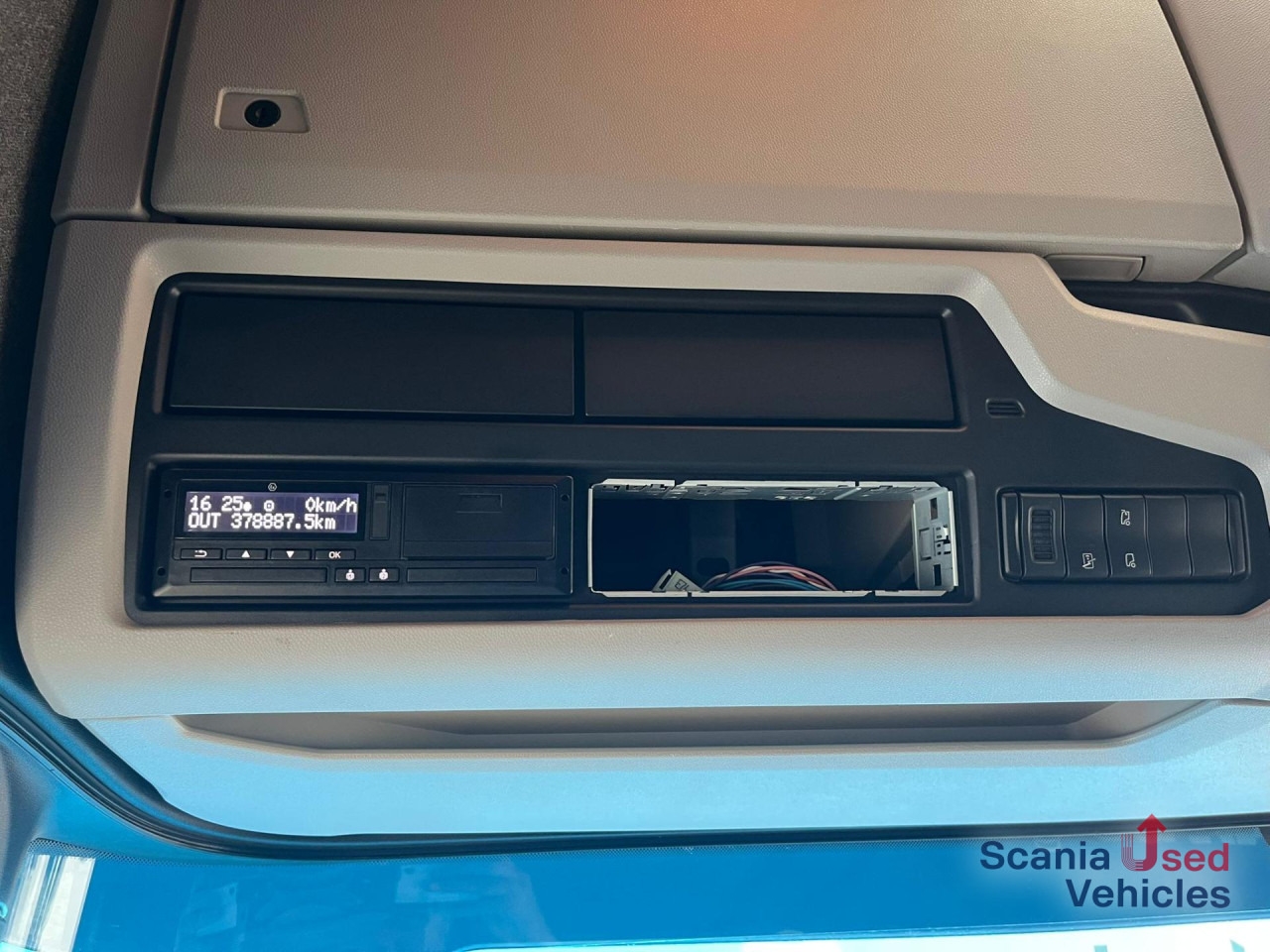 SCANIA S 450 A4x2NA DIFF-L RETARDER PARK AIRCO ACC - Vetopöytäauto: kuva SCANIA S 450 A4x2NA DIFF-L RETARDER PARK AIRCO ACC - Vetopöytäauto SCANIA S 450 A4x2NA DIFF-L RETARDER PARK AIRCO ACC - Vetopöytäauto: kuva SCANIA S 450 A4x2NA DIFF-L RETARDER PARK AIRCO ACC - Vetopöytäauto