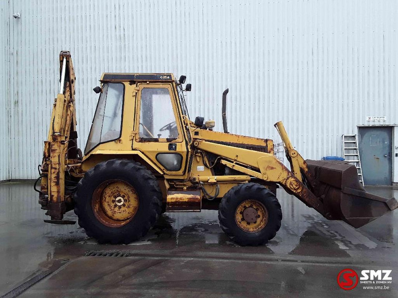 Caterpillar 428 - Kaivuri-trukki: kuva Caterpillar 428 - Kaivuri-trukki Caterpillar 428 - Kaivuri-trukki: kuva Caterpillar 428 - Kaivuri-trukki