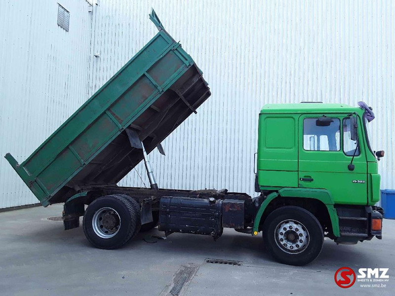 MAN 19.322 - Kippiauto kuorma-auto: kuva MAN 19.322 - Kippiauto kuorma-auto MAN 19.322 - Kippiauto kuorma-auto: kuva MAN 19.322 - Kippiauto kuorma-auto