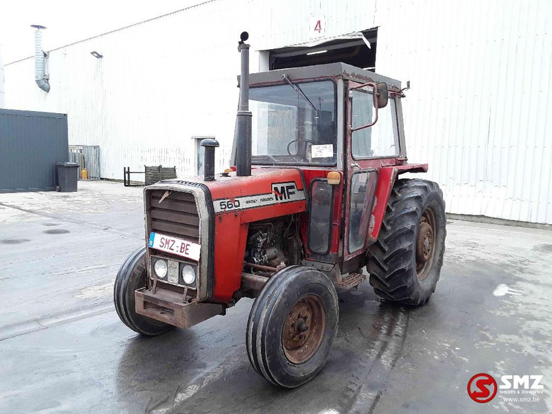 Massey Ferguson 560 - Traktori: kuva Massey Ferguson 560 - Traktori Massey Ferguson 560 - Traktori: kuva Massey Ferguson 560 - Traktori