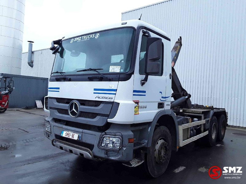 Mercedes-Benz Actros 2636 6x4 manual - Konttialus/ Vaihtokuormatilat kuorma-auto: kuva Mercedes-Benz Actros 2636 6x4 manual - Konttialus/ Vaihtokuormatilat kuorma-auto Mercedes-Benz Actros 2636 6x4 manual - Konttialus/ Vaihtokuormatilat kuorma-auto: kuva Mercedes-Benz Actros 2636 6x4 manual - Konttialus/ Vaihtokuormatilat kuorma-auto