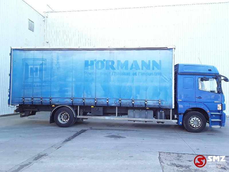 Mercedes-Benz Axor 1833 - Pressukapelli kuorma-auto: kuva Mercedes-Benz Axor 1833 - Pressukapelli kuorma-auto Mercedes-Benz Axor 1833 - Pressukapelli kuorma-auto: kuva Mercedes-Benz Axor 1833 - Pressukapelli kuorma-auto