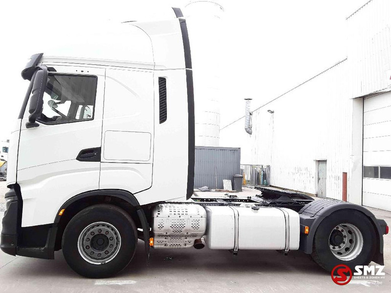 Iveco S-WAY 510 Zf intarder 2 tanks - Vetopöytäauto: kuva Iveco S-WAY 510 Zf intarder 2 tanks - Vetopöytäauto Iveco S-WAY 510 Zf intarder 2 tanks - Vetopöytäauto: kuva Iveco S-WAY 510 Zf intarder 2 tanks - Vetopöytäauto