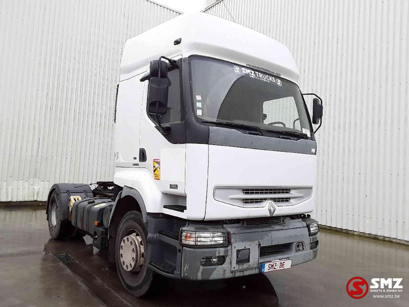 Renault Lander 420 manual - Vetopöytäauto: kuva Renault Lander 420 manual - Vetopöytäauto Renault Lander 420 manual - Vetopöytäauto: kuva Renault Lander 420 manual - Vetopöytäauto