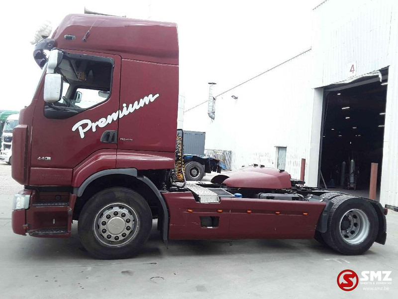 Renault Premium 440 manual Euro3 920'km - Vetopöytäauto: kuva Renault Premium 440 manual Euro3 920'km - Vetopöytäauto Renault Premium 440 manual Euro3 920'km - Vetopöytäauto: kuva Renault Premium 440 manual Euro3 920'km - Vetopöytäauto