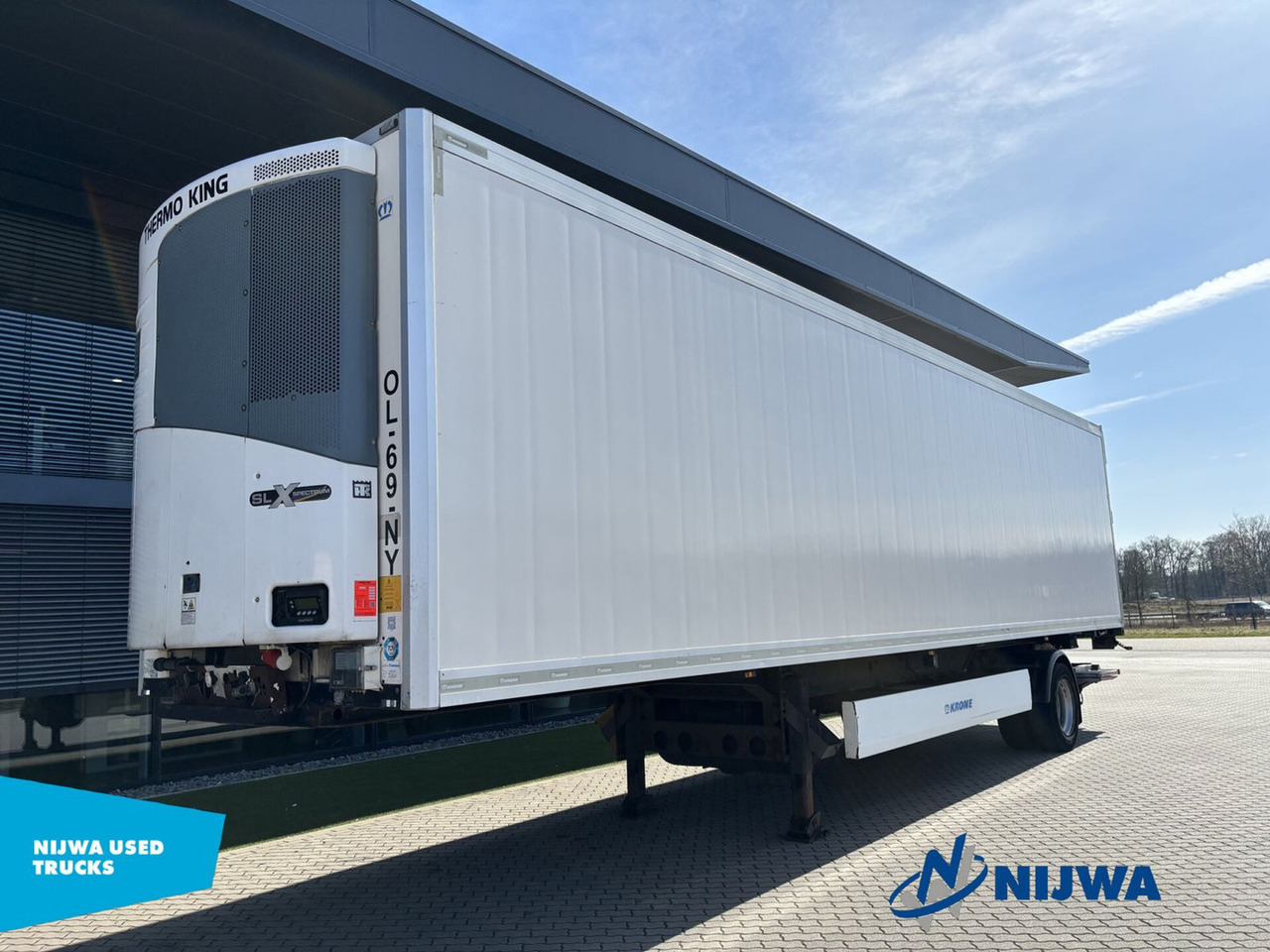 Krone SE SLX Spectrum 250 + Onderschuifklep 1500kg - Refrigeraattori puoliperävaunu: kuva Krone SE SLX Spectrum 250 + Onderschuifklep 1500kg - Refrigeraattori puoliperävaunu Krone SE SLX Spectrum 250 + Onderschuifklep 1500kg - Refrigeraattori puoliperävaunu: kuva Krone SE SLX Spectrum 250 + Onderschuifklep 1500kg - Refrigeraattori puoliperävaunu