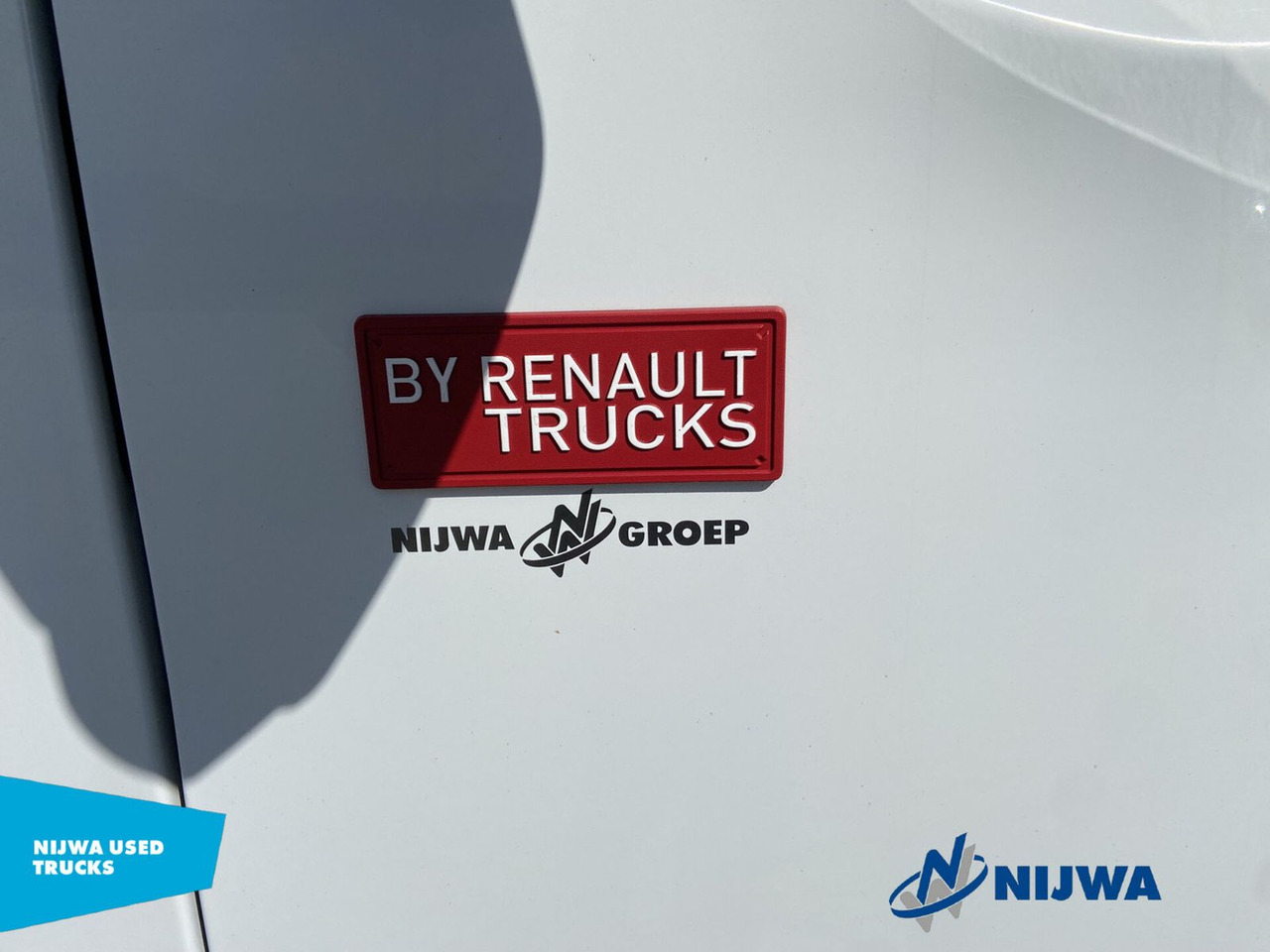 Renault MASTER 130 L3H2 Geïsoleerde bak + koeling Kasten - Pakettiauto: kuva Renault MASTER 130 L3H2 Geïsoleerde bak + koeling Kasten - Pakettiauto Renault MASTER 130 L3H2 Geïsoleerde bak + koeling Kasten - Pakettiauto: kuva Renault MASTER 130 L3H2 Geïsoleerde bak + koeling Kasten - Pakettiauto