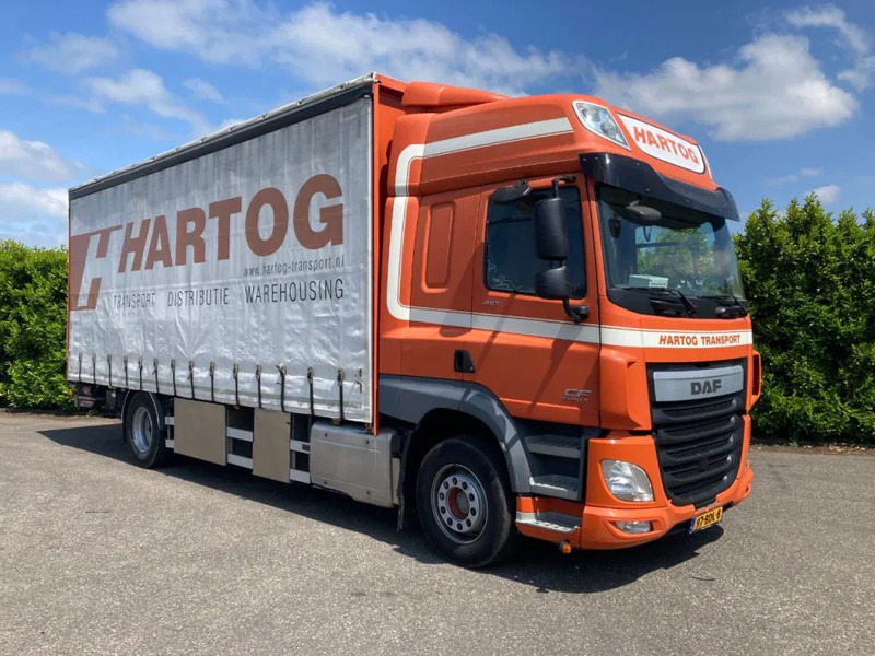 DAF CF 410 FA Euro6 Schuifzeilen vooras 9,0 ton - Umpikori kuorma-auto: kuva DAF CF 410 FA Euro6 Schuifzeilen vooras 9,0 ton - Umpikori kuorma-auto DAF CF 410 FA Euro6 Schuifzeilen vooras 9,0 ton - Umpikori kuorma-auto: kuva DAF CF 410 FA Euro6 Schuifzeilen vooras 9,0 ton - Umpikori kuorma-auto