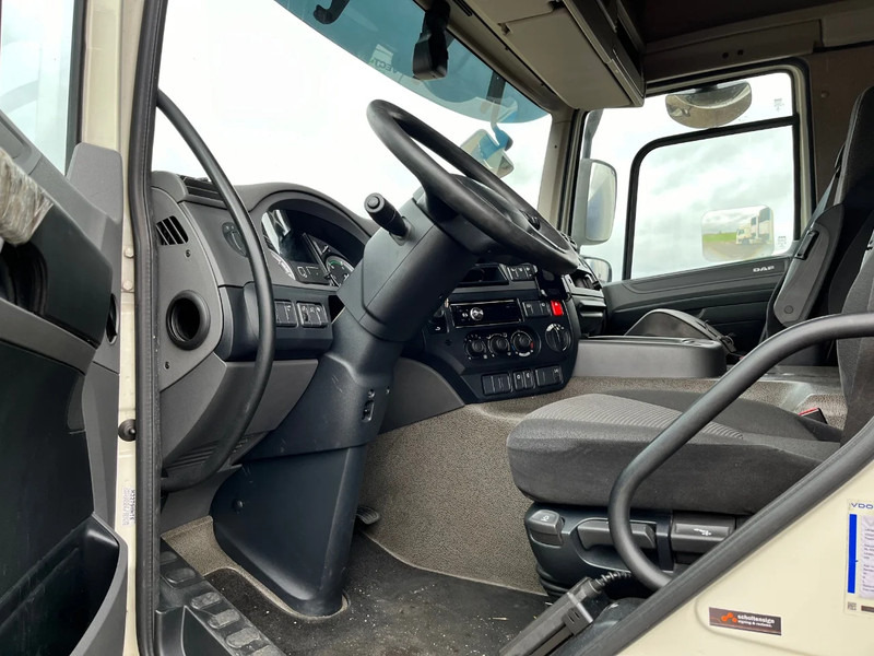 DAF CF 400 FT Euro6 - Vetopöytäauto: kuva DAF CF 400 FT Euro6 - Vetopöytäauto DAF CF 400 FT Euro6 - Vetopöytäauto: kuva DAF CF 400 FT Euro6 - Vetopöytäauto